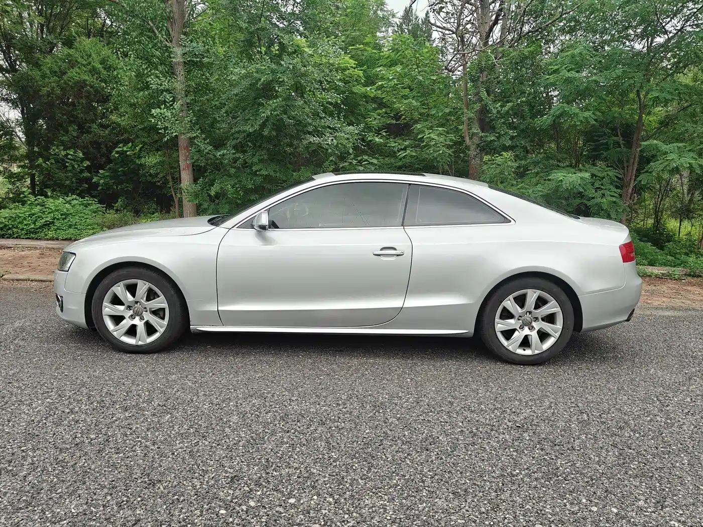 Audi A5 (Import) 2012 2.0TFSI Coupe фото 7