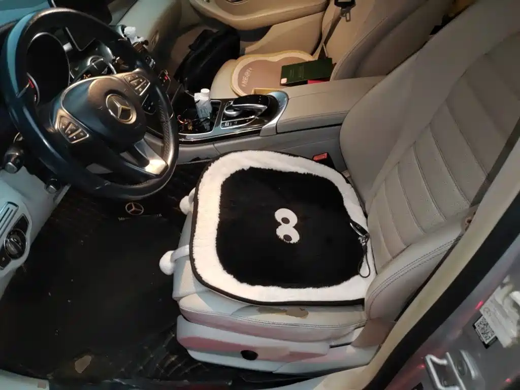 Фото 8 - Mercedes-Benz C-Class