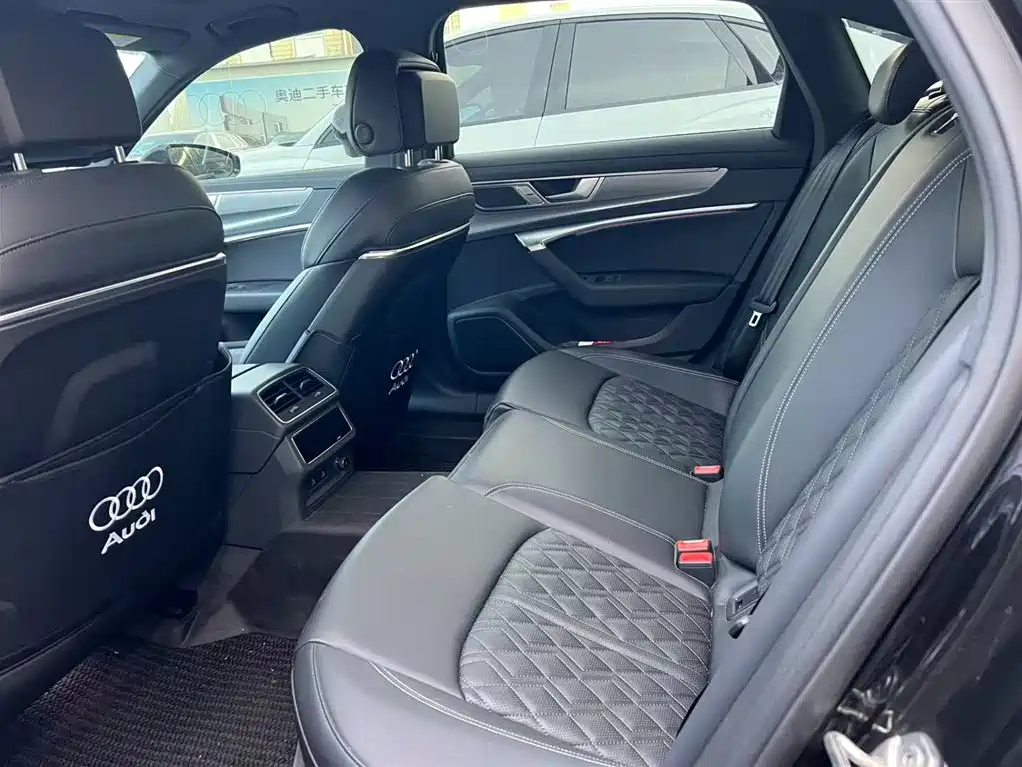 Audi A6L 2025 45 TFSI Premium Sport фото 4