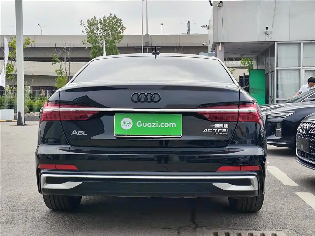 Audi A6L 2023 40 TFSI Luxury Dynamic фото 6