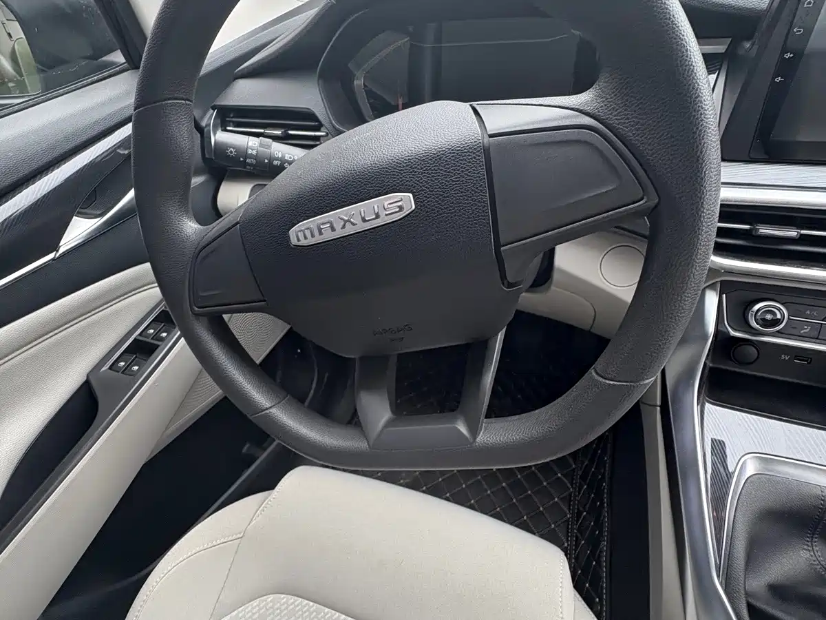 SAIC Maxus Maxus G50 2024 2023 Model 1.5T Manual Joyride A