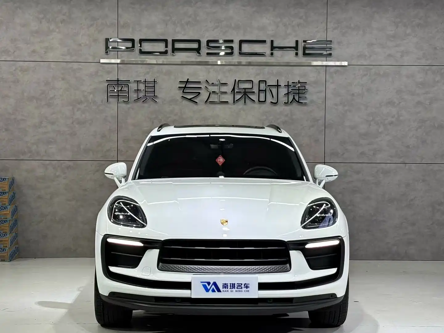 Фото 2 - Porsche Macan