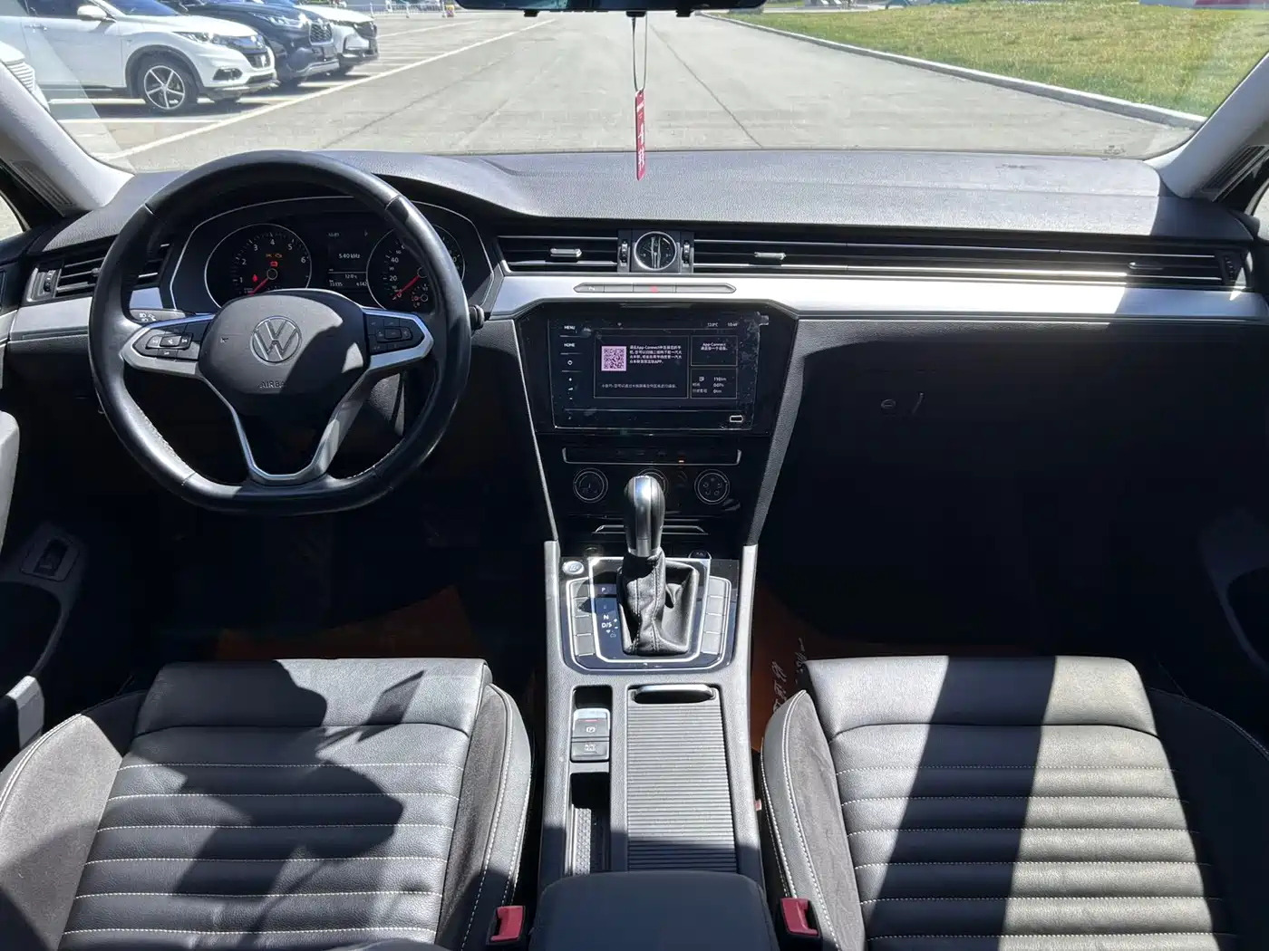 Volkswagen Magotan 2020 280TSI DSG Comfort фото 5