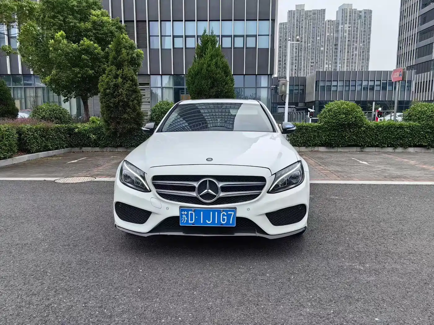 Mercedes-Benz C-Class 2016 C 180 L Sport фото 2