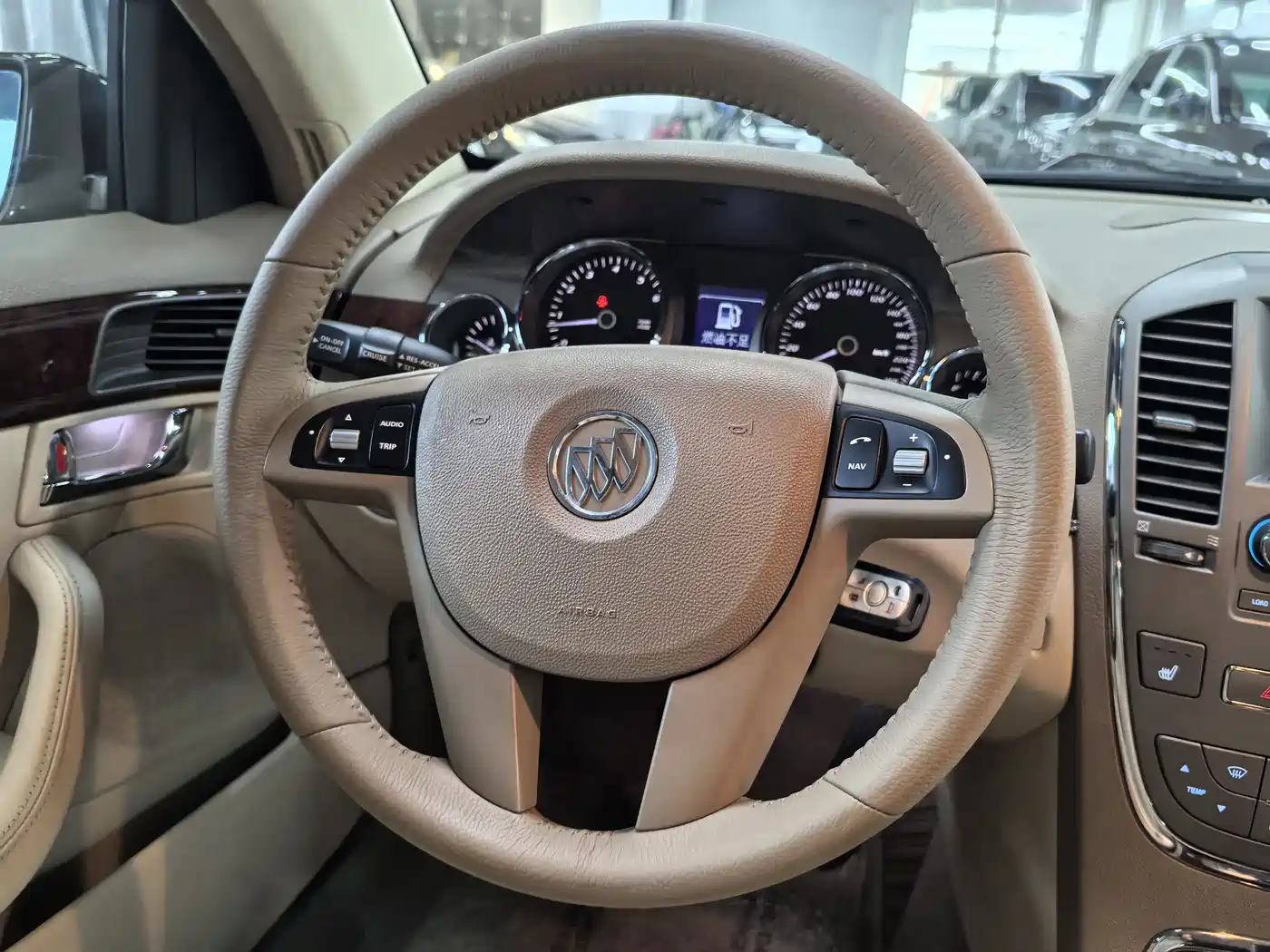 Buick Park Avenue 2007 Model 2.8 Elite фото 14