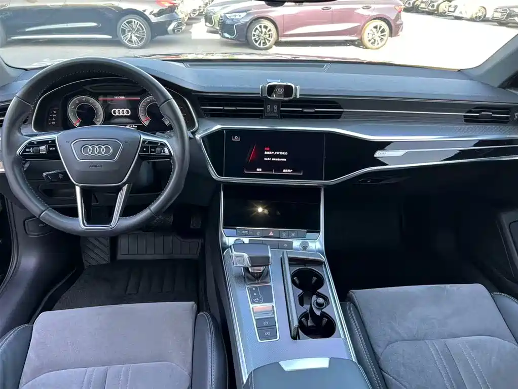 Audi A6L 2021 45 TFSI Exclusive Sport фото 5