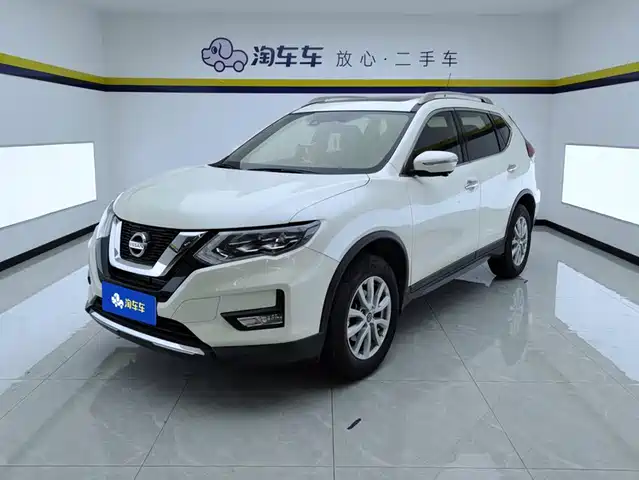 Nissan X-Trail 2.0L CVT 2WD XL Premium, Юбилейный Эксклюзив