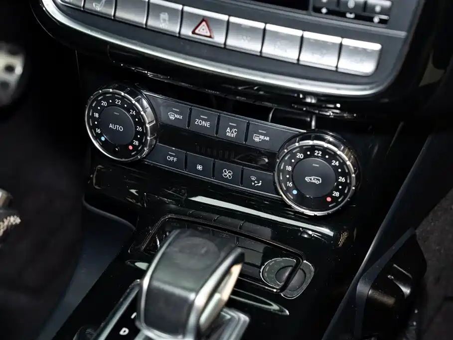 Mercedes-Benz G-Class AMG 2013 AMG G 63 фото 14