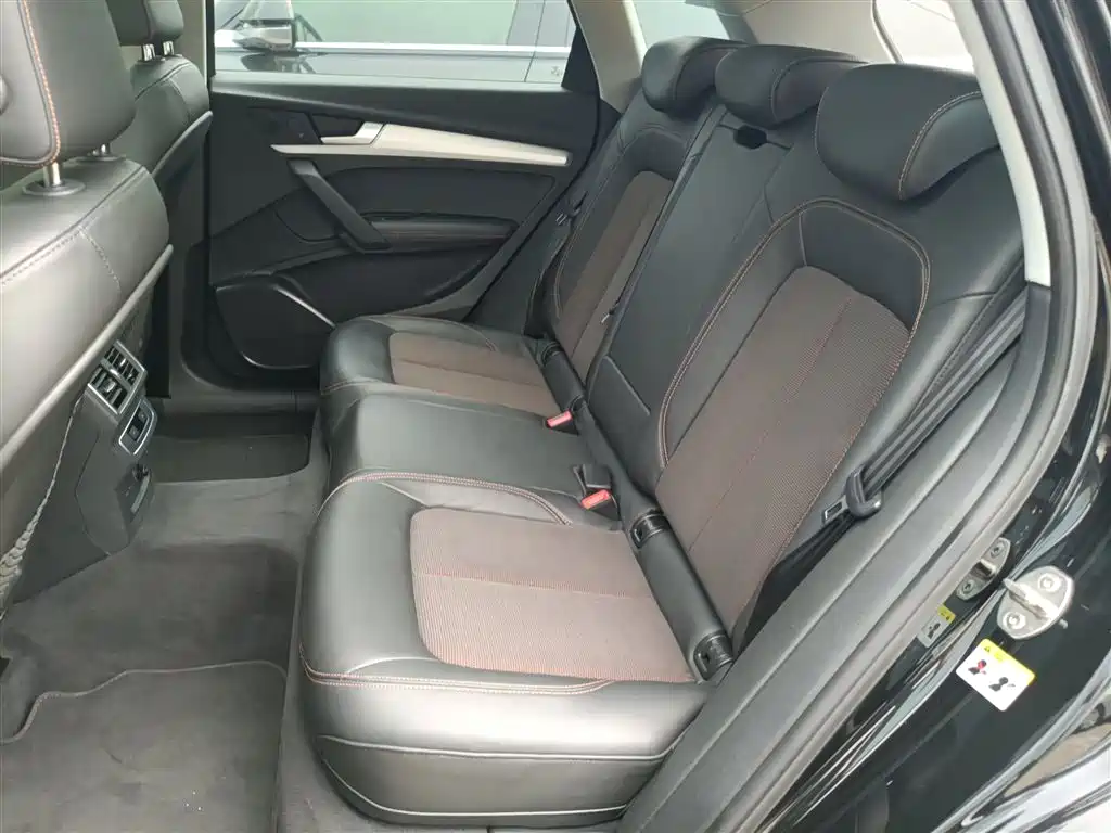 Audi Q5L 2020 40 TFSI Prestige Progressive фото 13