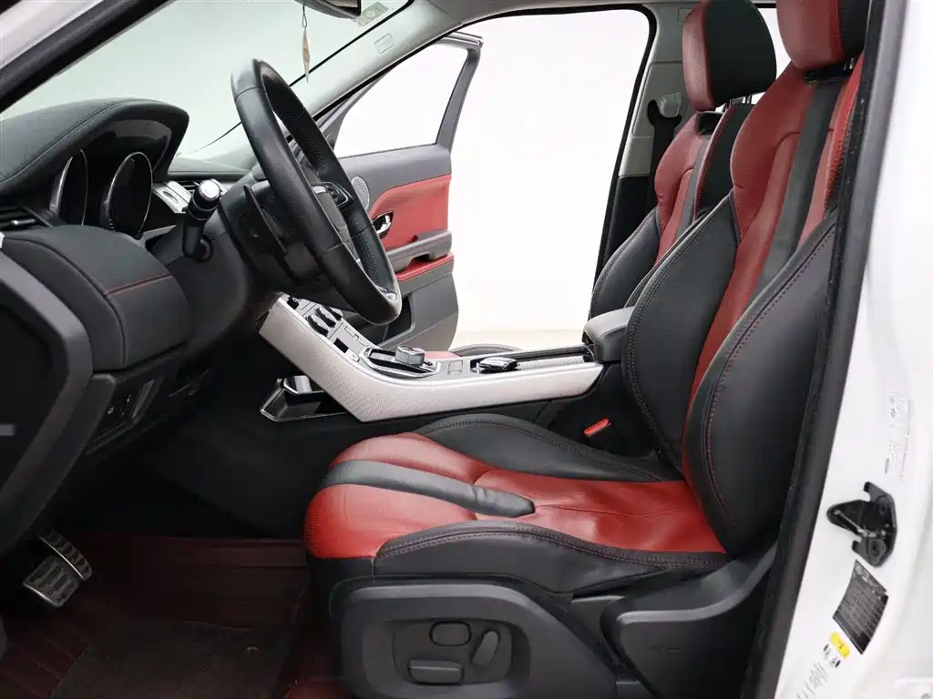 Land Rover Range Rover Evoque (Import) 2013 2.0T 5-door Dynamic Edition фото 2