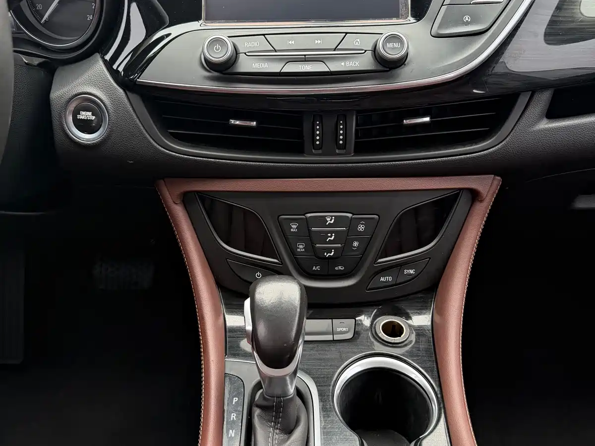 Buick Envision Plus 2018 28T 4WD Elite фото 7