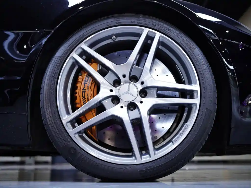 Mercedes-Benz SLS AMG 2013 2011 SLS AMG