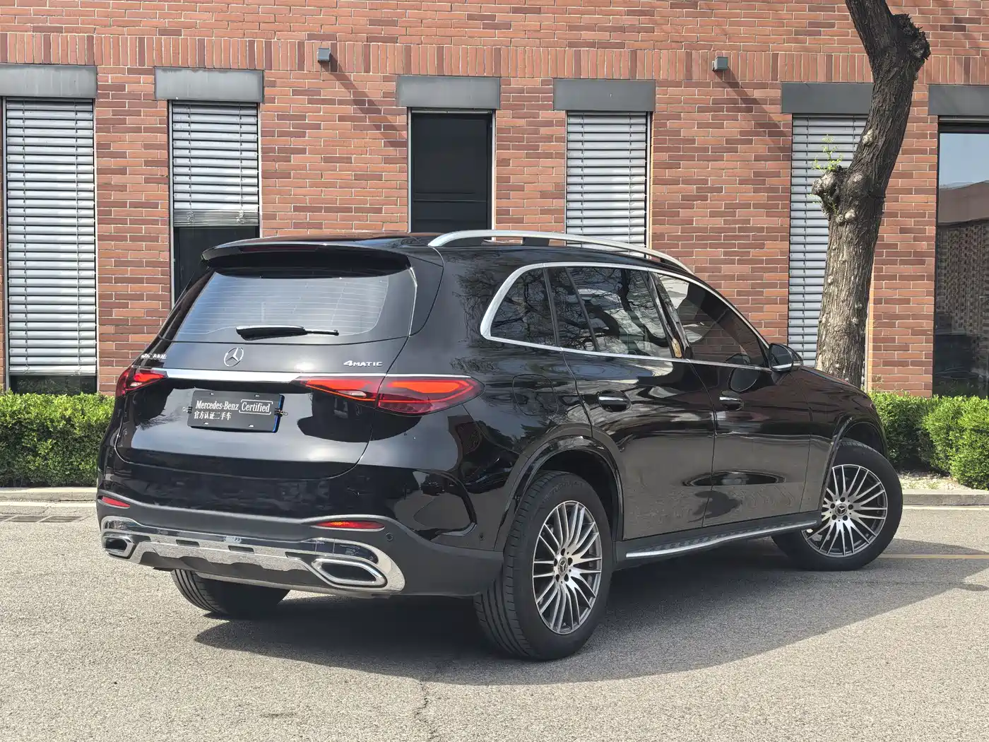 Mercedes-Benz GLC 2024 GLC 300 L 4MATIC Dynamic 5-seater фото 5