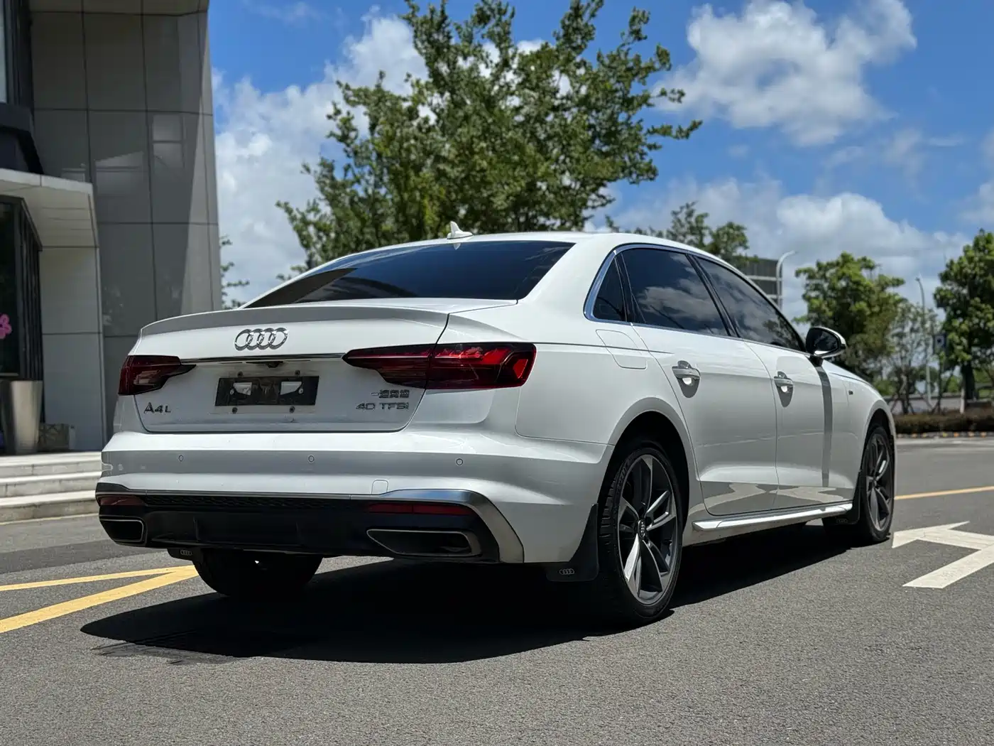 Audi A4L 2020 40 TFSI Fashion Dynamic Edition фото 11