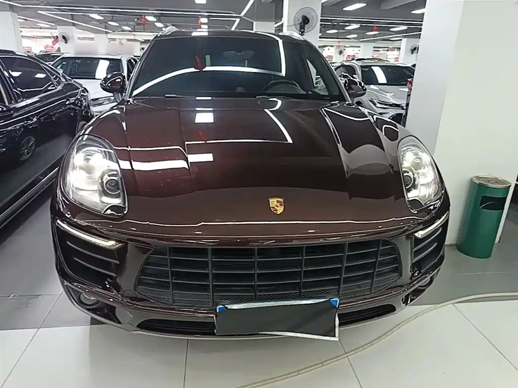 Porsche Macan 2016 Macan S 3.0T фото 3