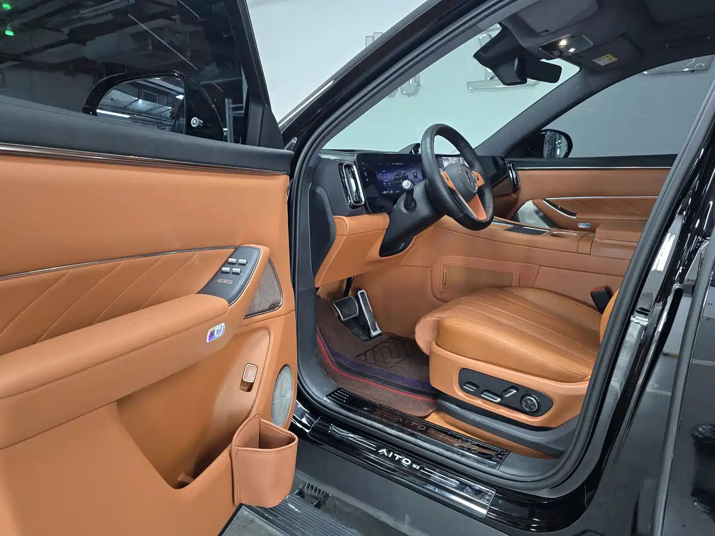 AITO Wenjie AITO M8 2026 2025 Range Extender Max+ Edition 53.4kWh 5-seater