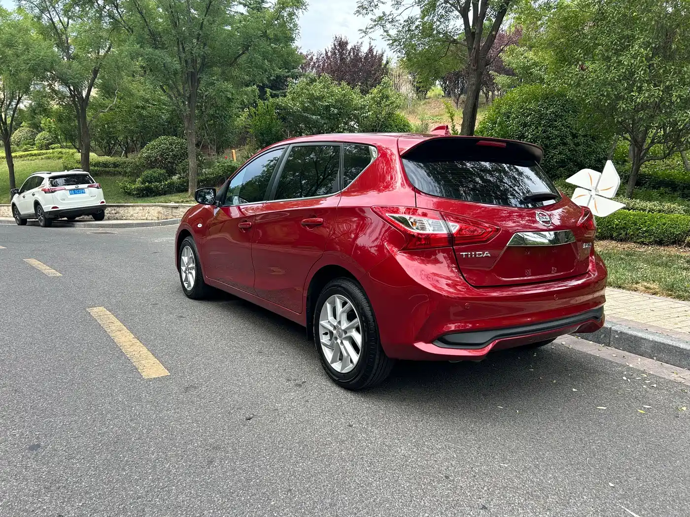 Nissan Tiida, миниатюра 5