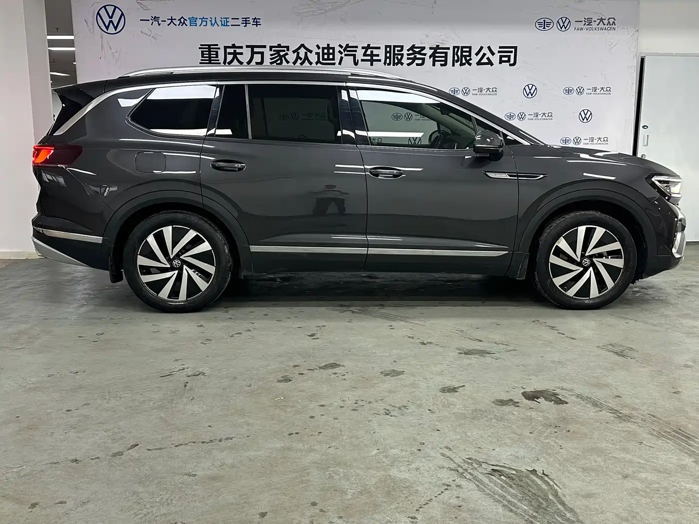 Volkswagen Talagon 2022 380TSI 4WD Luxury Premium Pro Edition 6-seater фото 4