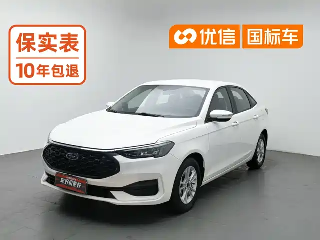 Ford Escort 2021 1.5L Automatic Gold Edition — фото 1