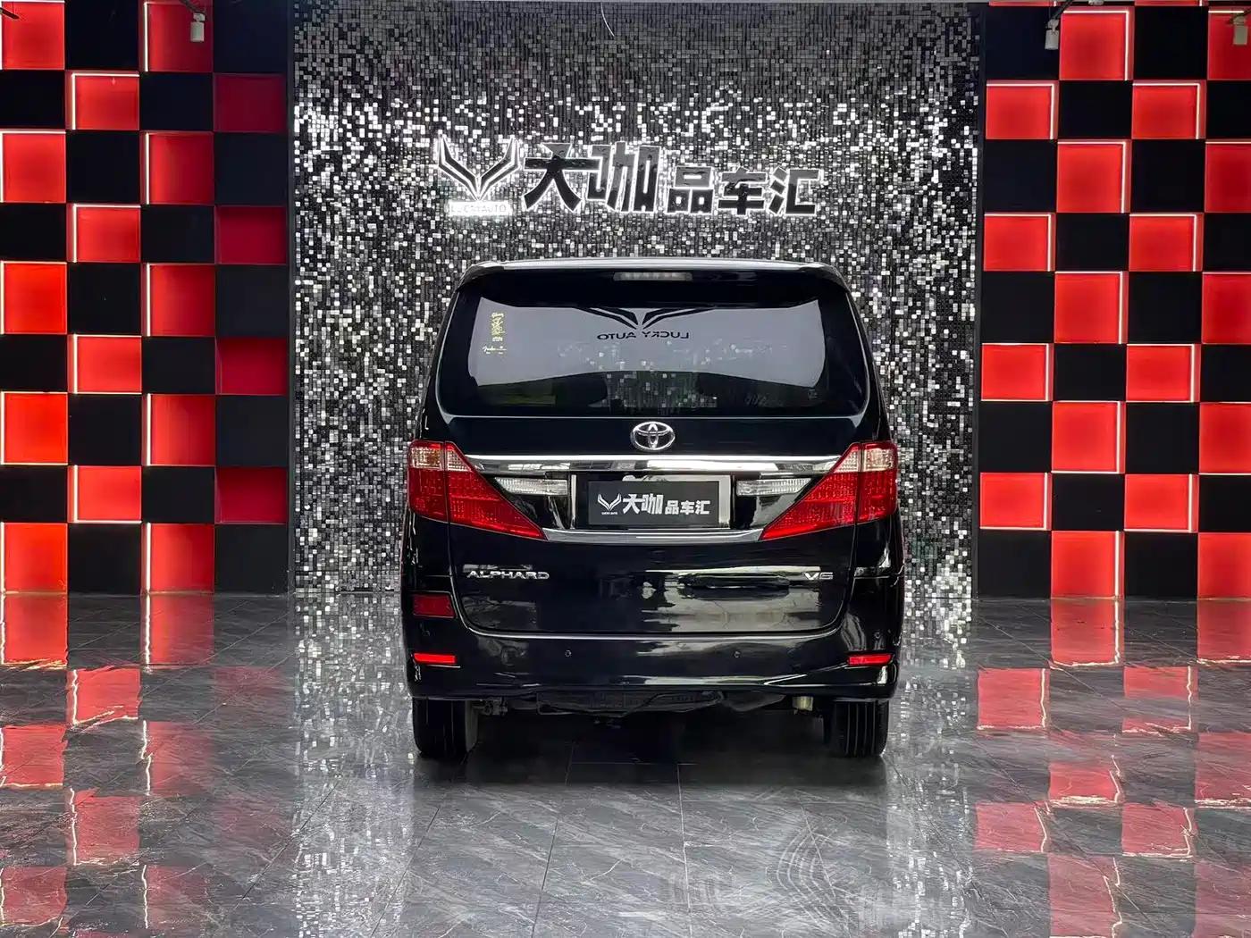 Toyota Alphard 2012 3.5L Luxury Edition фото 5
