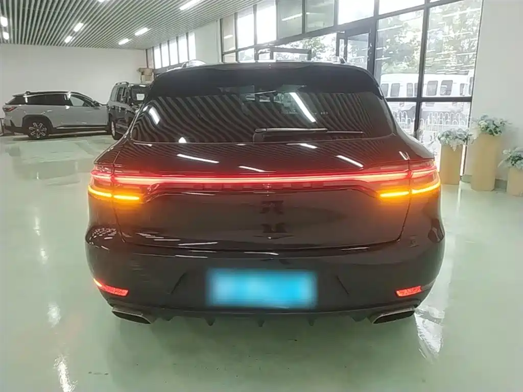 Porsche Macan 2018 Macan 2.0T фото 6
