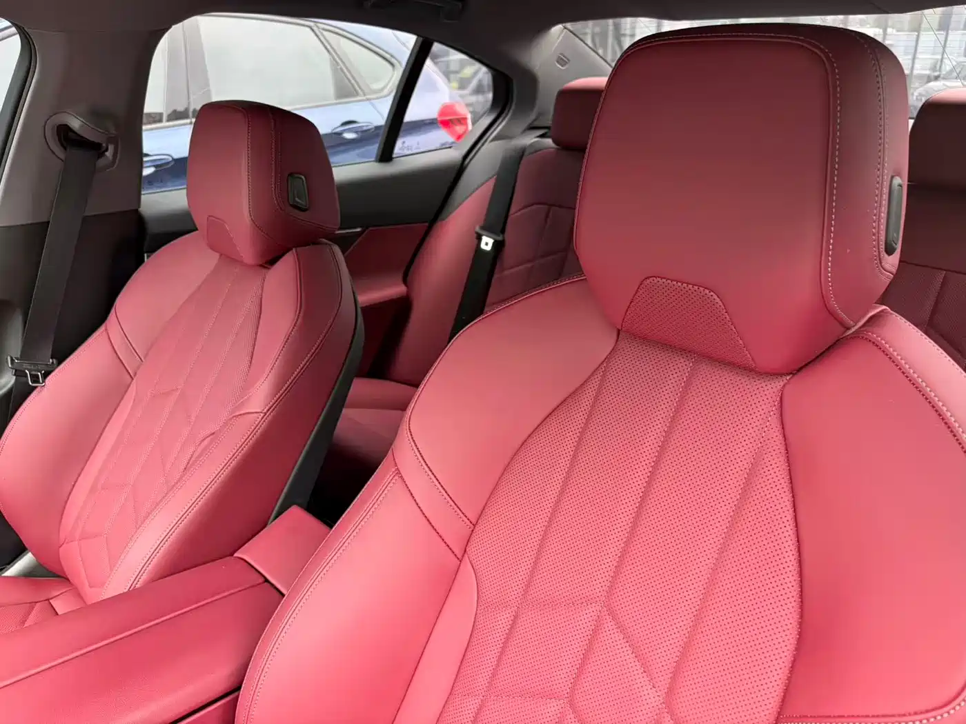 BMW 5 Series (Import) 2024 Model 525i M Sport Package фото 8