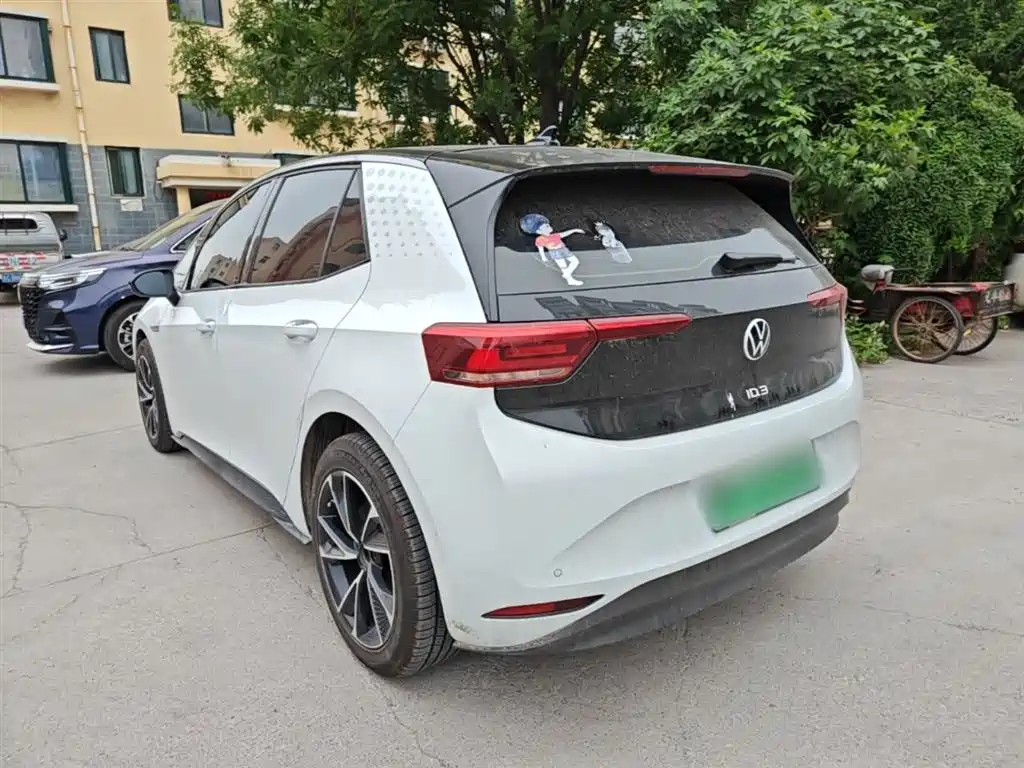 Volkswagen ID.3 2023 Upgraded Pure Intelligence Edition фото 5