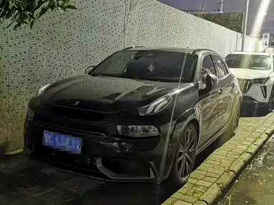Lynk & Co 02 Hatchback