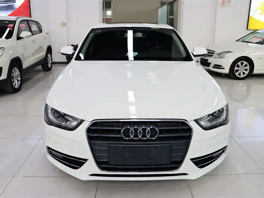 Audi A4L 2015 35 TFSI Auto Standard фото 2