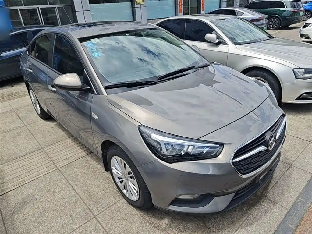 Buick Excelle 2018 15N CVT Elite фото 4