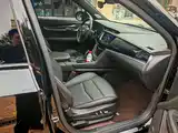 Фото 9 - Cadillac XT6