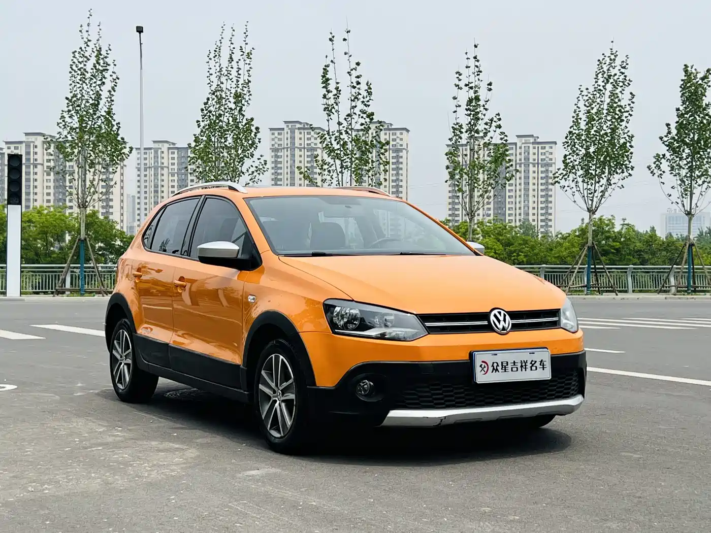 Volkswagen Polo 2012 1.6L Cross Polo AT