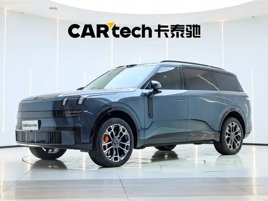 Lynk & Co 900 2025 2.0T Ultra