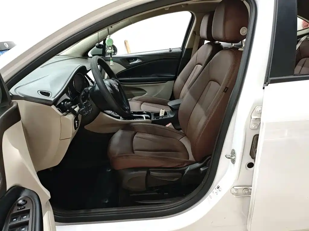 Buick Verano 2015 Sedan 15S Automatic Progressive фото 15