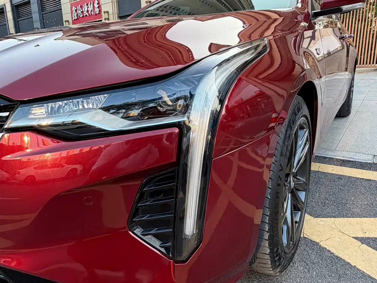 Cadillac CT4 2022 2022 28T Luxury Model