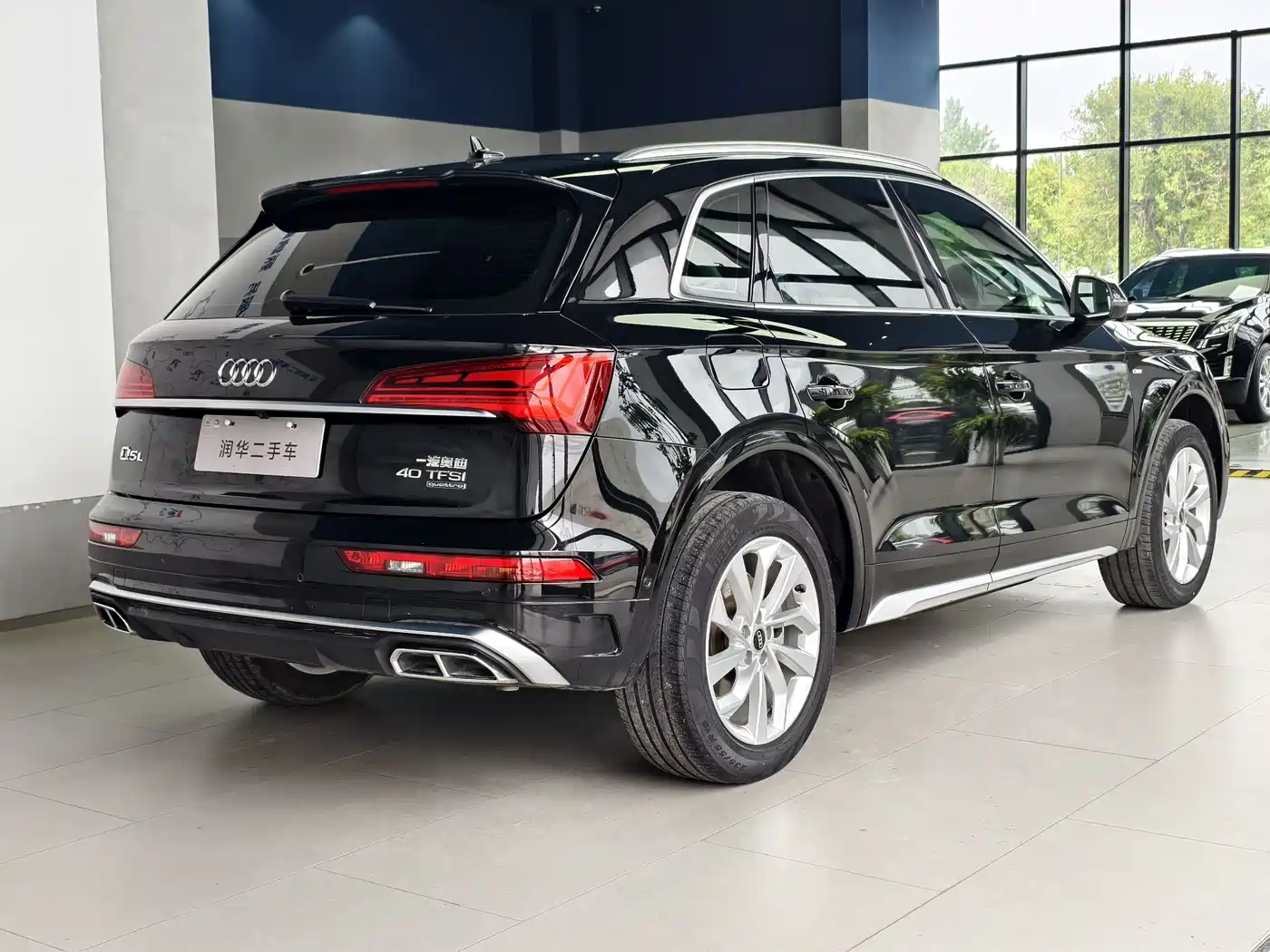 Audi Q5L 2022 40T Luxury Dynamic фото 5