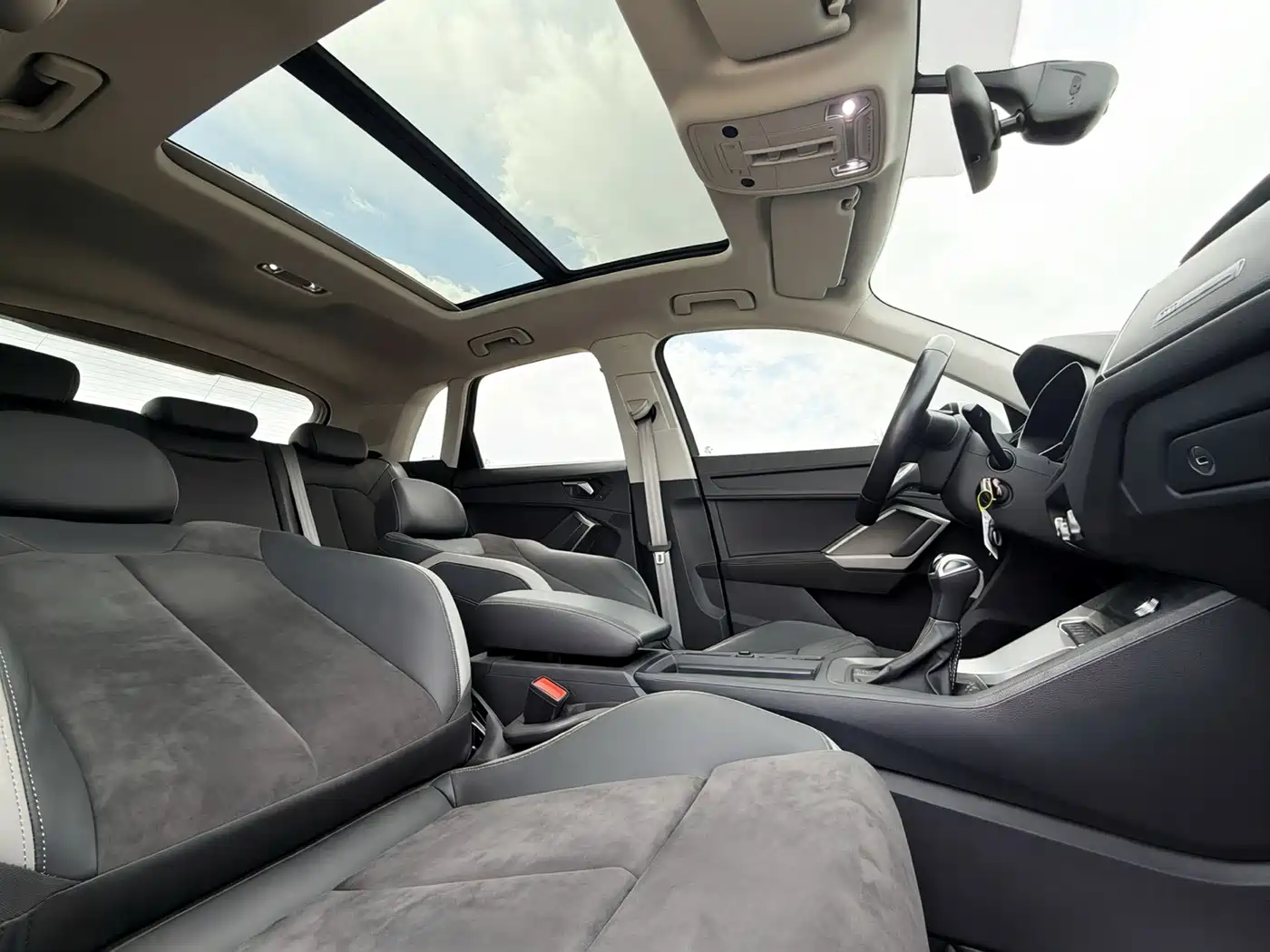 Audi Q3 2022 35 TFSI Progressive Dynamic фото 10