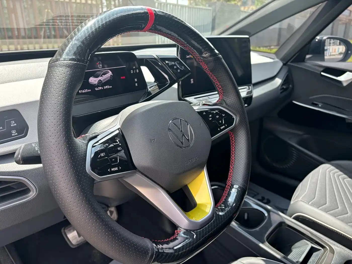 Volkswagen ID.3 2023 Upgraded Pure Intelligence Edition фото 11