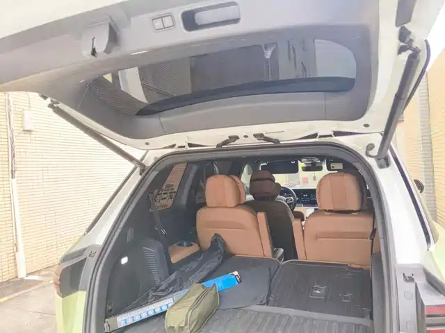 Li Auto Li ONE 2021 Extended Range 6-Seater — фото 5