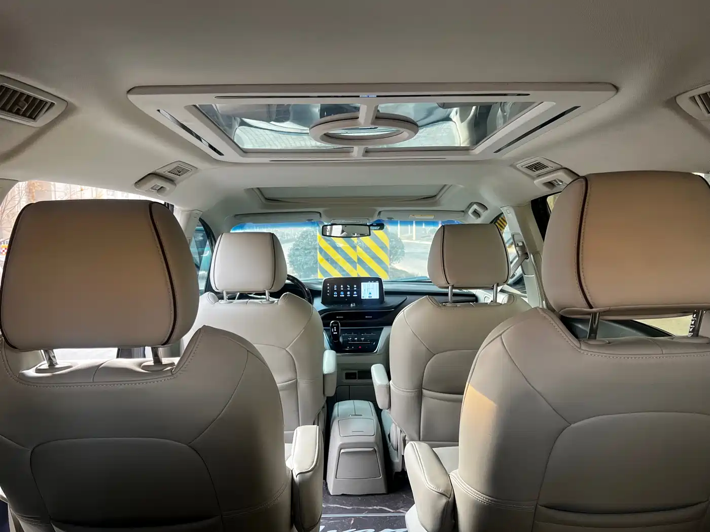 Buick GL8 2022 Land Business Class 652T Luxury фото 8