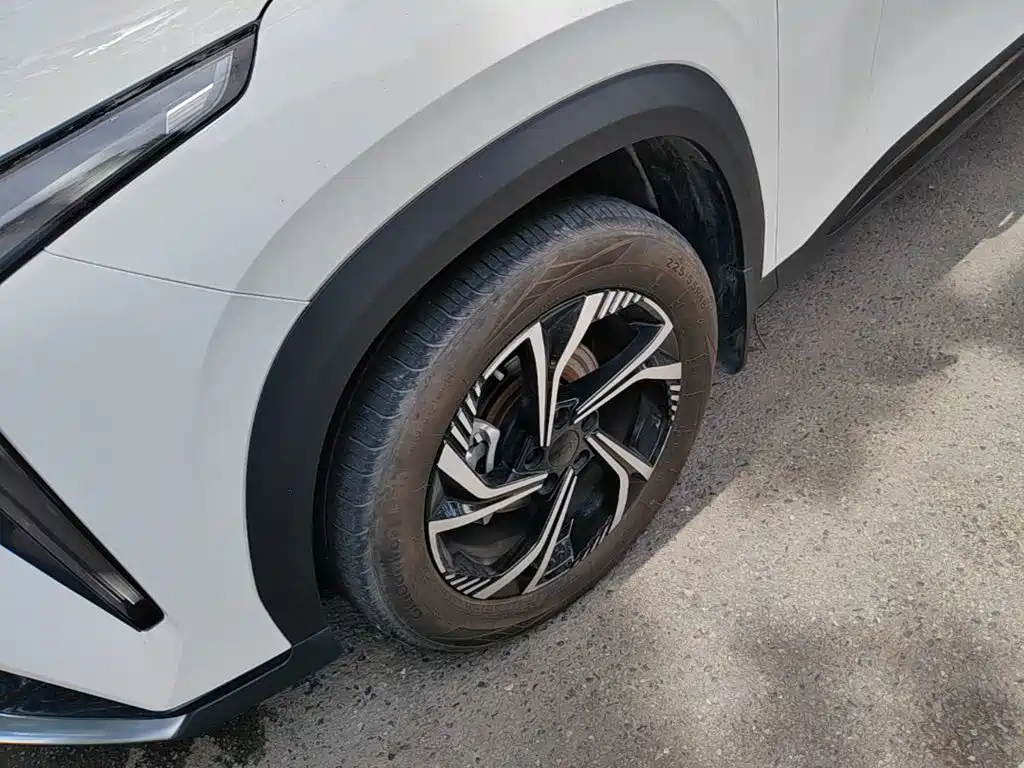 Geely Boyue 2023 Model Boyue COOL 1.5TD Smart+ 23
