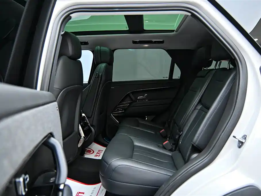 Land Rover Range Rover Sport 2023 400PS Dynamic SE фото 12