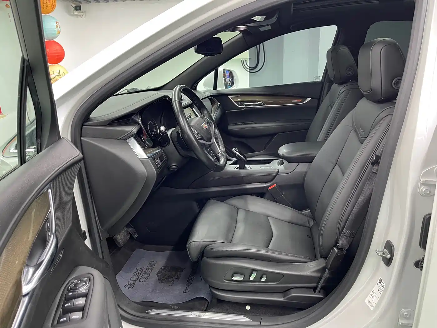 Cadillac XT5 2016 28T AWD Premium Model фото 8