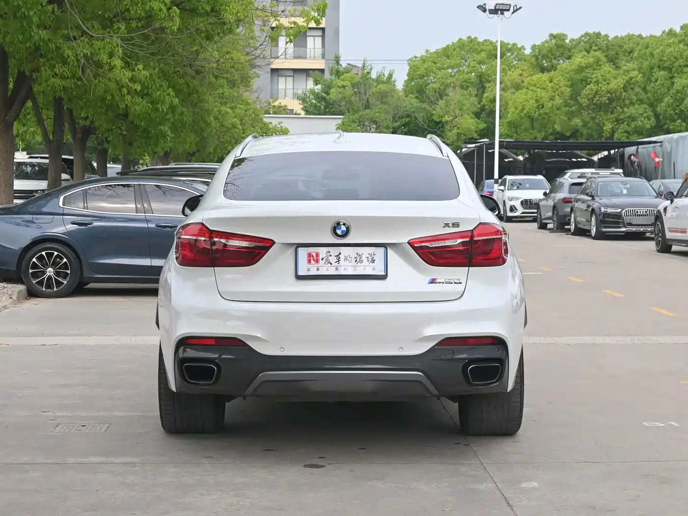 BMW X6 2015 xDrive50i M Sport фото 5