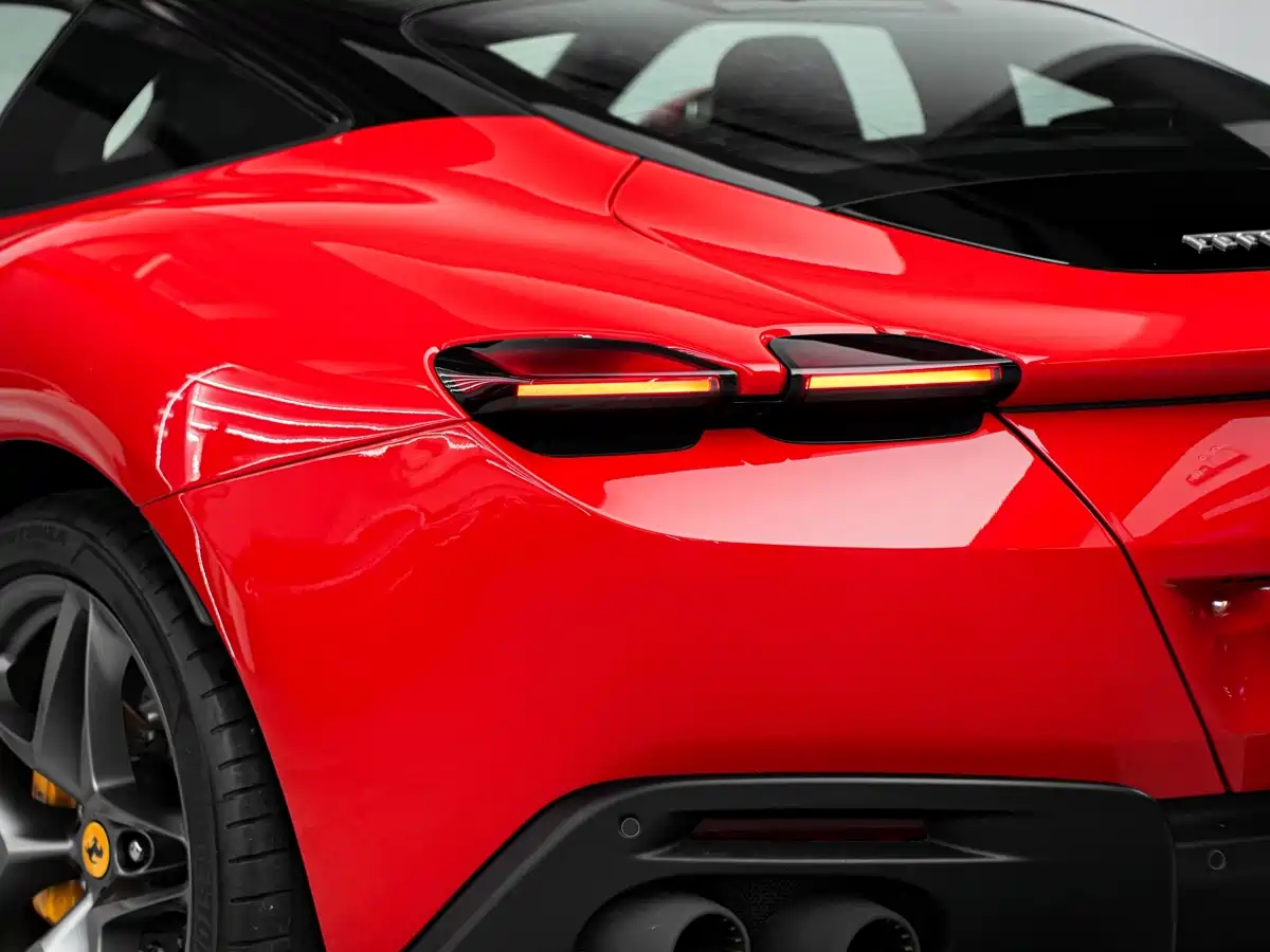Ferrari Roma 2023 2020 3.9T V8