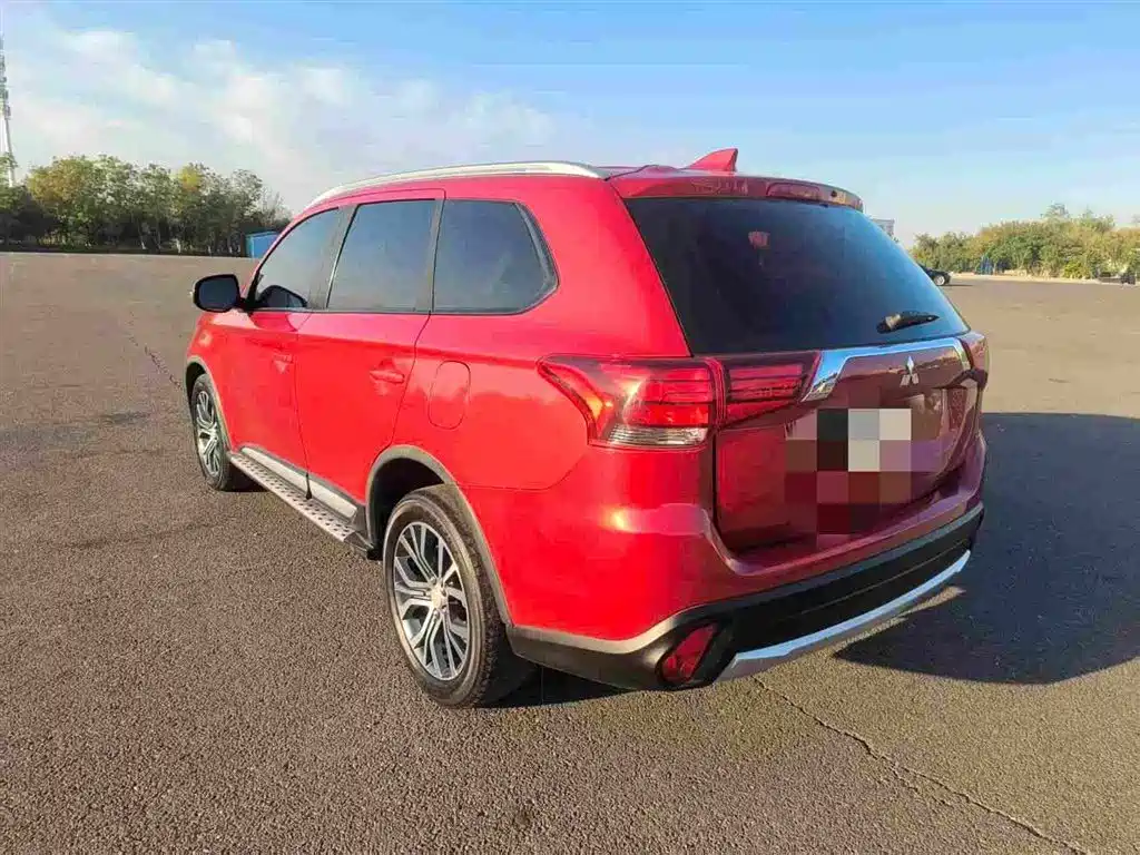 Mitsubishi Outlander 2017 2018 2.0L 2WD Glory Edition 5-seater