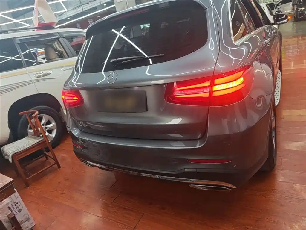 Mercedes-Benz GLC 2017 GLC 260 4MATIC Luxury фото 6