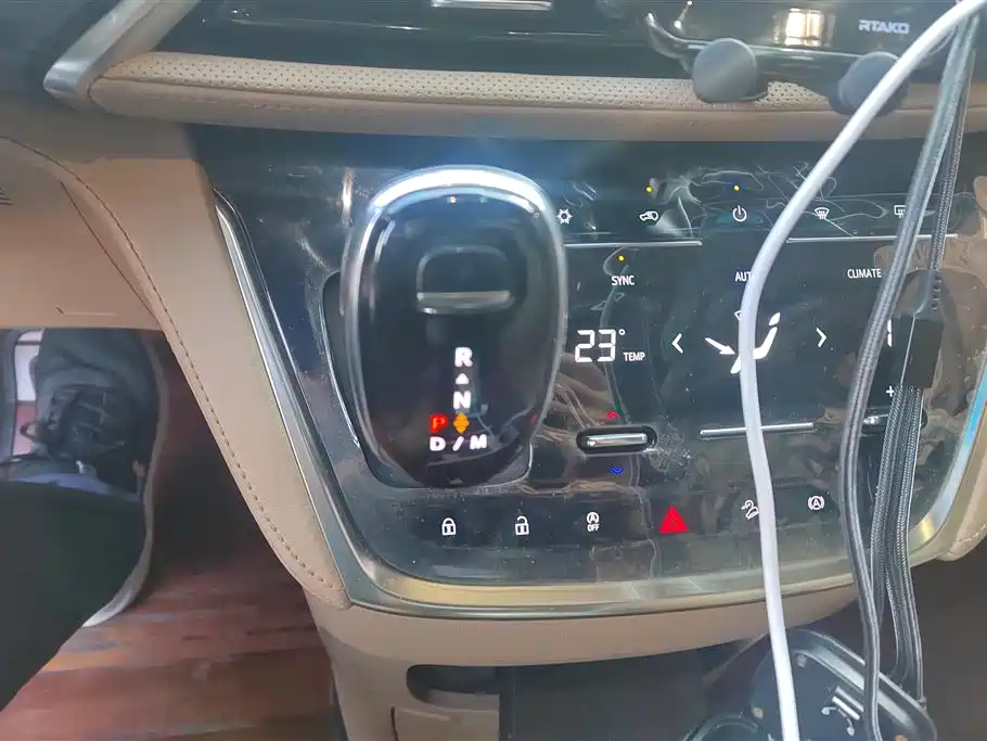 Buick GL8 2020 Model ES Landglory 653T Premium фото 16