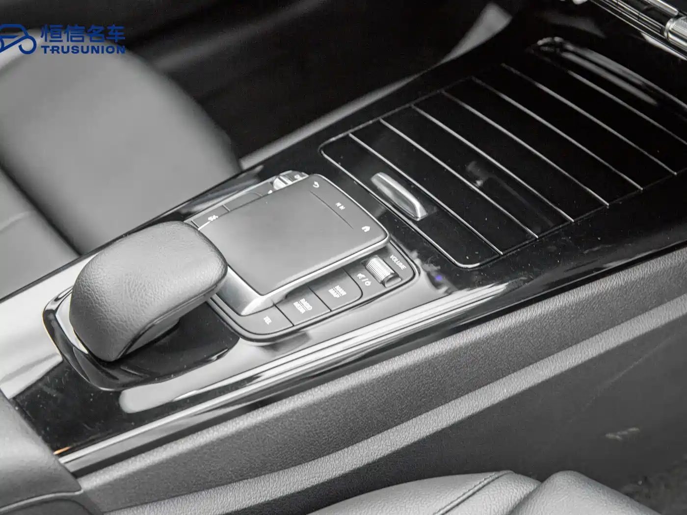 Mercedes-Benz A-Class 2022 A 180 L Sport Sedan фото 18