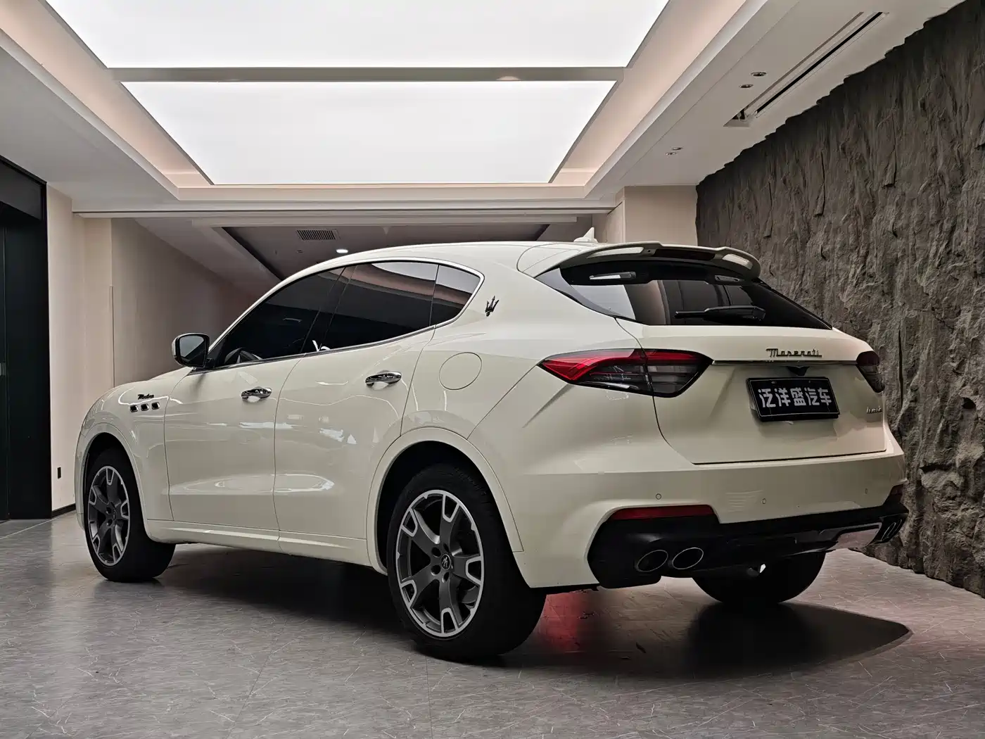 Maserati Levante 2023 3.0T Modena фото 13